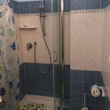 לינה וארוחת בוקר La Torretta ג'ויוזה מריאה